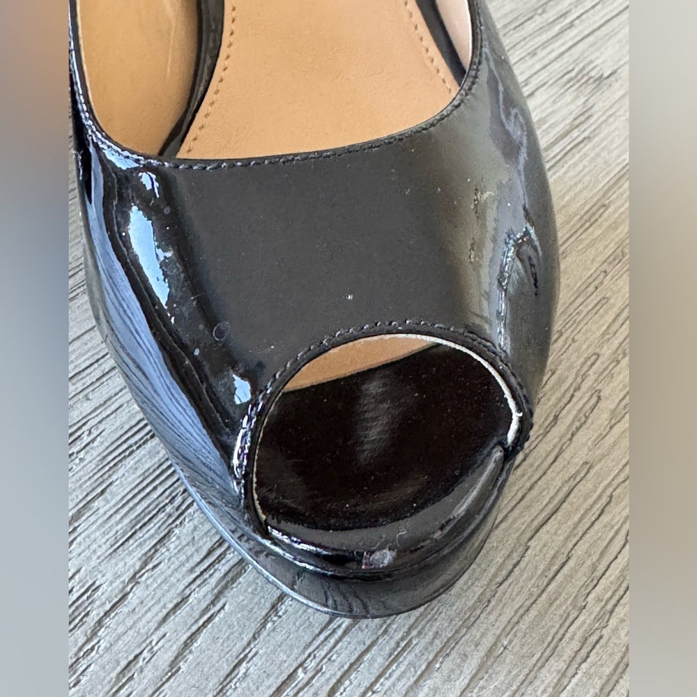 Michael Kors 4 Inch Stiletto Heels, Peep Toe, Black Patent Leather, Size 6.5 - Picture 6 of 9